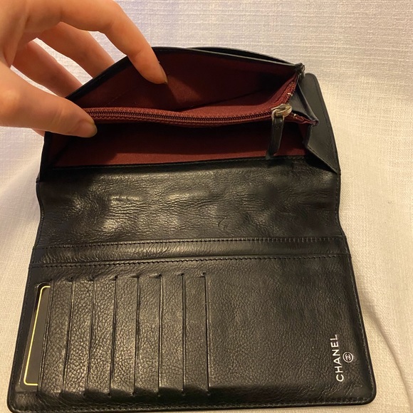 Authentic RARE Chanel Lucky Charms Vertical Wallet - Picture 7 of 8